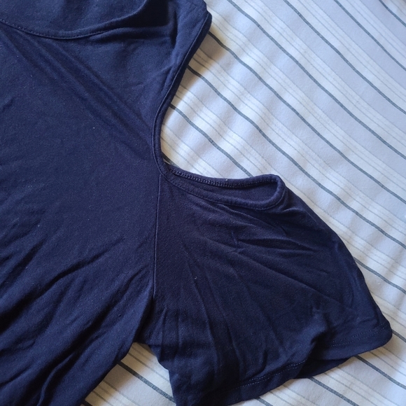 Cold shoulder blouse - Picture 4 of 5